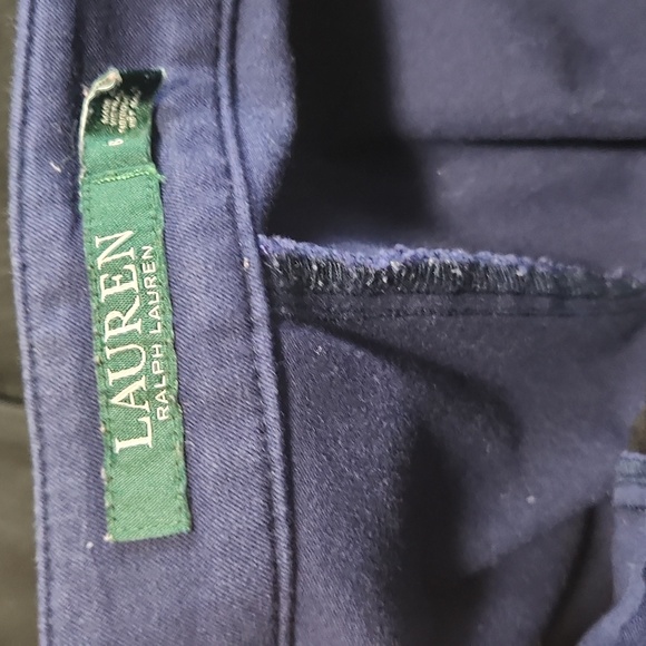 Capris - Picture 3 of 3